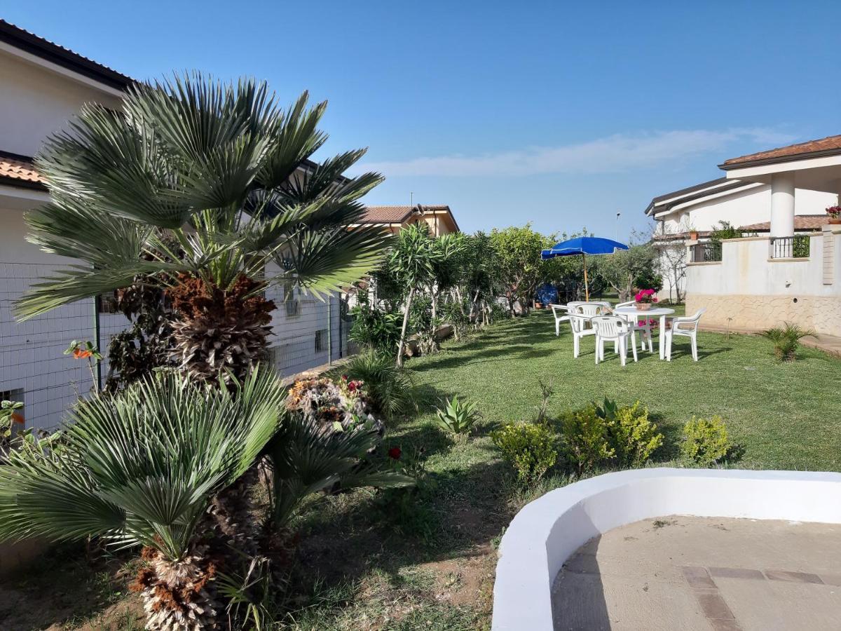 Casa Vacanze Bergamotto & Limoni Drapia Exterior foto